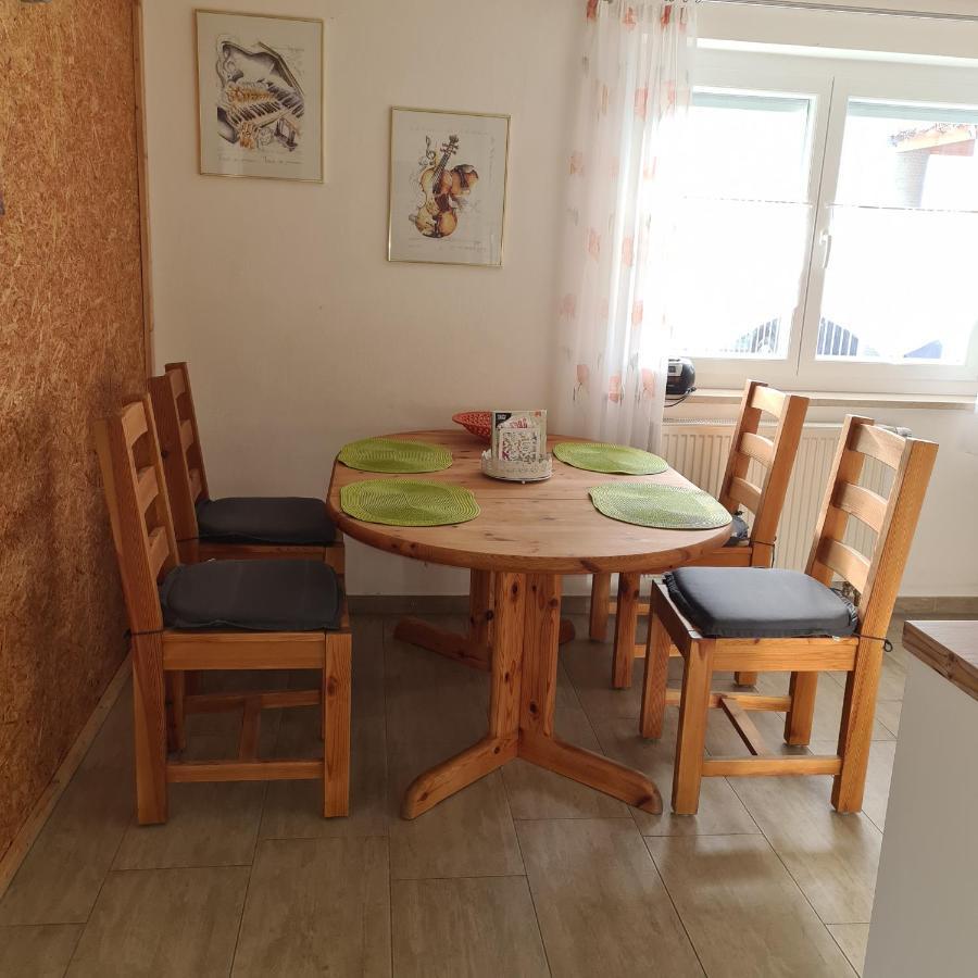 Appartement Marienstrasse à Neukirchen vorm Wald Extérieur photo